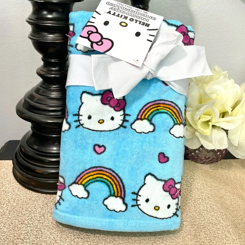 NWT Set of 2 HELLO KITTY Hand Towels
